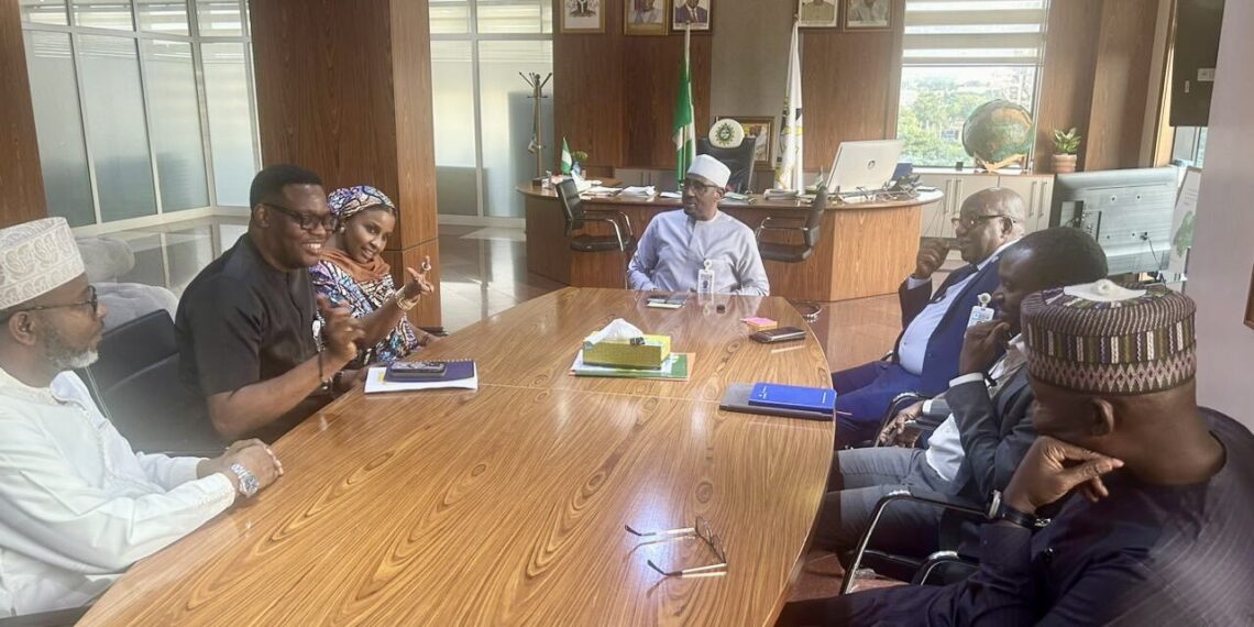 NMDPRA, NNPC sign deal to sell crude oil to Dangote refinery in Naira