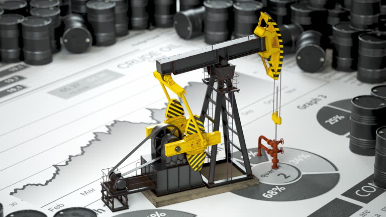 Crude Oil Prices Dip as Trump Tariffs on India Loom