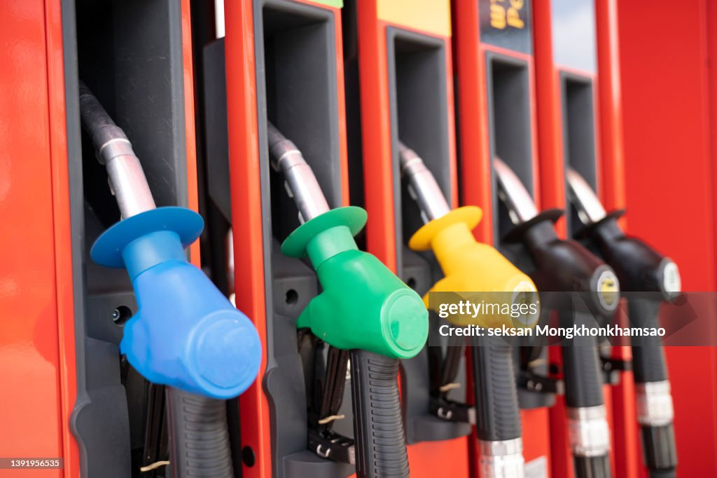 Global Refinery: Crunch Pushes Diesel Prices to New Records