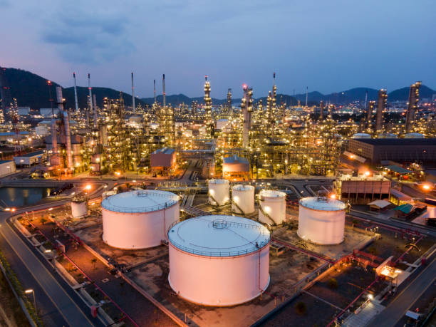 For Oil Storage, Saudi Arabia Turns to Singapore